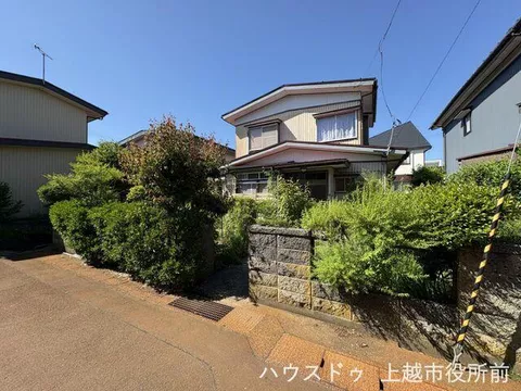 Joetsu City, Showa-cho 2-chome (Takada Station) 2-story building 5DK