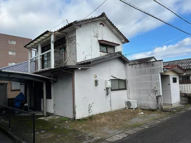 Miyakonojo City Ayamehara Town (Miyakonojo Station) 2-story 3LDK