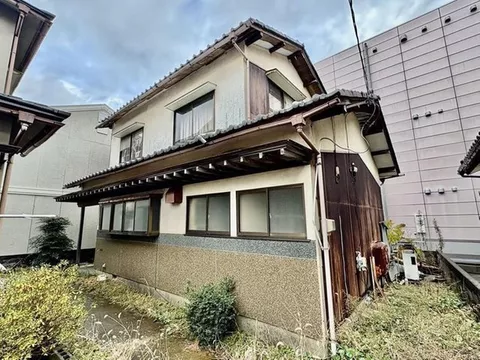 Chikaoka Town 9 million yen