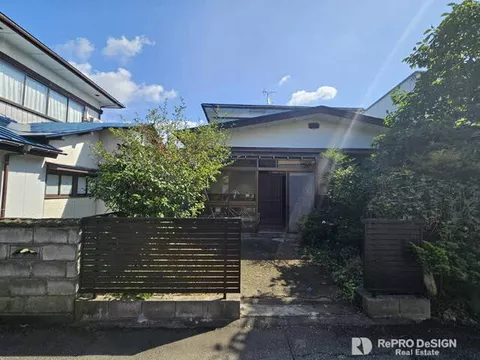 2-story building, 5LDK in Shogunano Higashi 1-chome, Akita City