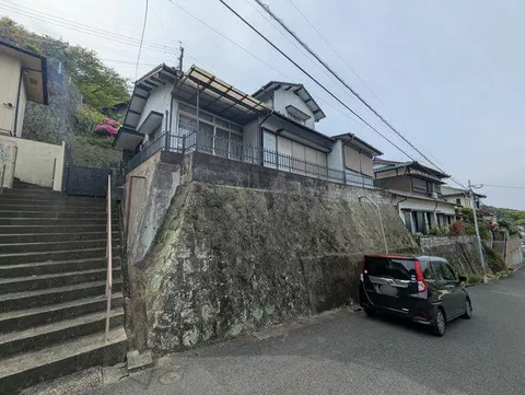 Kitakyushu City, Yahatanishi Ward, Narumi Town (Kurosaki Station) 2-story 5DK