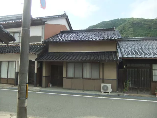 Takeda, Wadayama-cho, Asago-shi, Aichi (Takeda station) Single-story building, 3LDK

2,000,000 yen