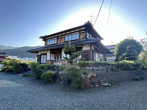 Used single-family home in Kohama City, Taikoji