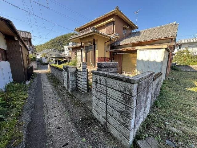 Iwasaki 1, 1 million yen