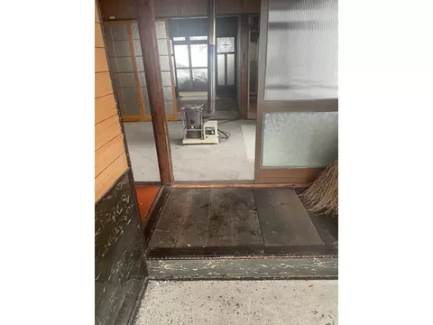 Wakadake-cho (Otaru Chikko Station) 1.5 million yen