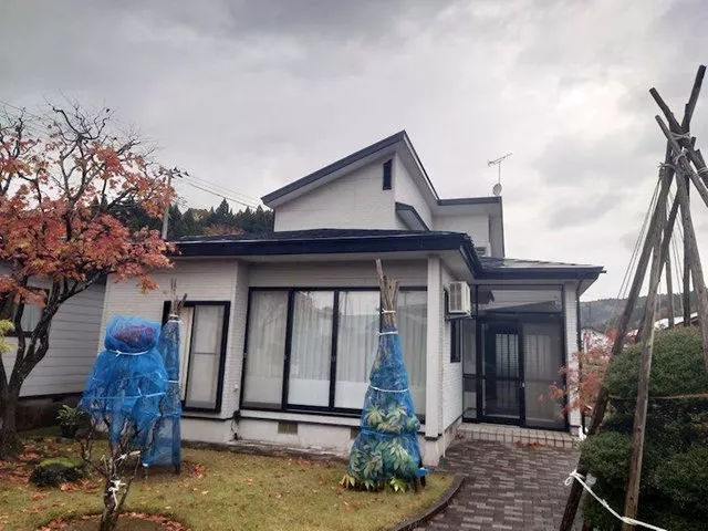 [Daisen City Kyouwa Mine Yoshikawa Teranoshita] 4LDK 9.8 million yen