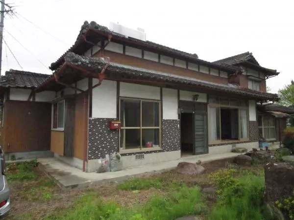 2F 5K, Shimoyamaguchi, Aki-cho, Kunisaki-city (Kitsuki station)

2.5 million yen