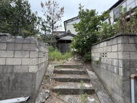 Niigata City, Higashi Ward, Koganecho 1-chome (Niigata Station) 2-story building 6DK