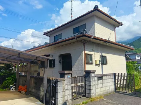 Niihama City, Nakanishi Town (Niihama Station) 2-story 4K