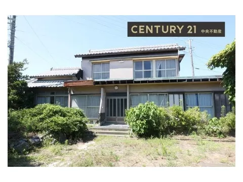 Plenty of rooms! About a 5-minute walk to Omaezaki Lighthouse! You can walk there!
