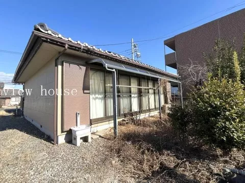 ≪Viewings are very welcome≫ ■ Hidden gem single-story house ■ 6 minutes on foot to elementary school ■ Recommended for a slow life
