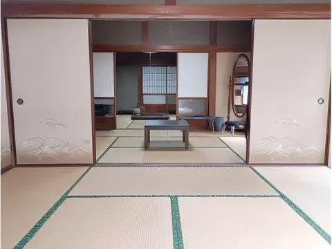 Luxurious retro living ☆ ~ Beautiful tatami and irori! A nostalgic Showa-era house ~ - Image 2