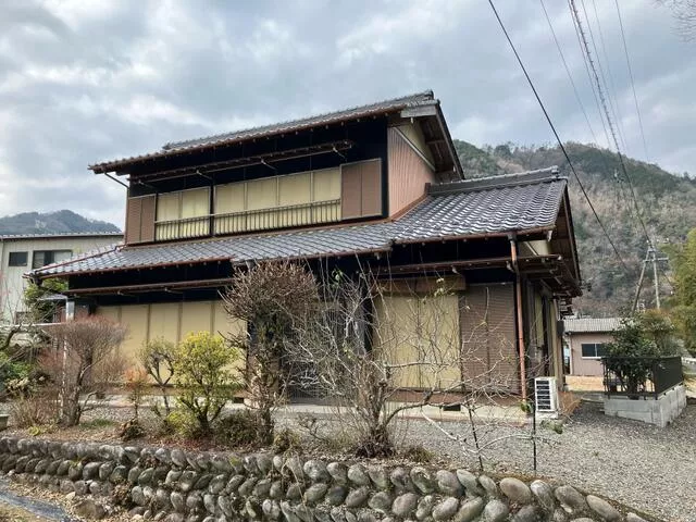 Kamo District Nanzo Town Kamiaso (Kamiaso Station) 2-story 6DK