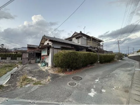 ☆Right next to Kiyosato Elementary!☆ Good access within a 10-minute walk to Nagasu Station☆ For those working in Nagasu.