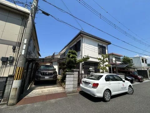 11,800,000 yen, Ohno Naka (Kainan Station)