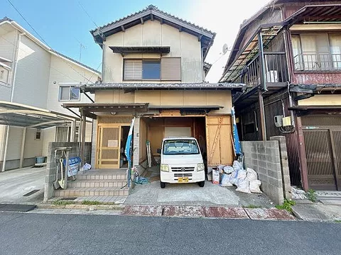 Used single-family home in Imabari City, Honmachi 6-chome