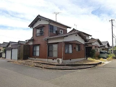 Used single-family home in Yonago City, Ōshonotsu Town, for sale, 8 million yen