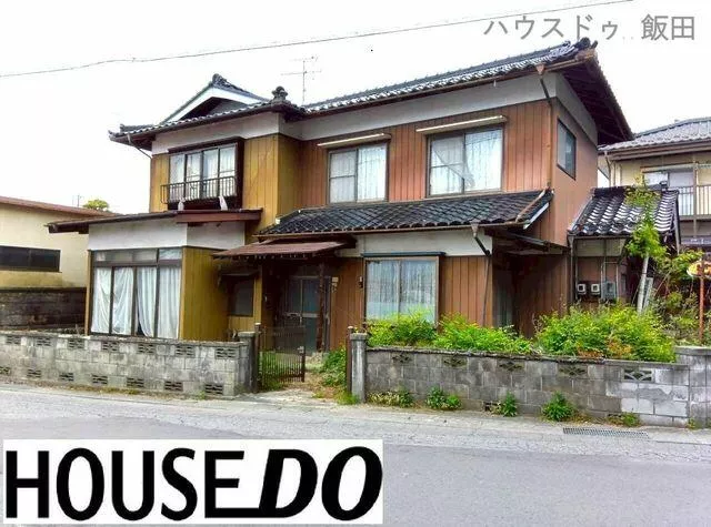 Minami-Ina District, Matsukawa Town, Moto-Oshima (Ina-Oshima Station) 2-story building 7K