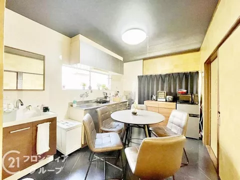 【Sunny southeast corner lot・+ Immediate viewing available】■Renovation history in February 2025!