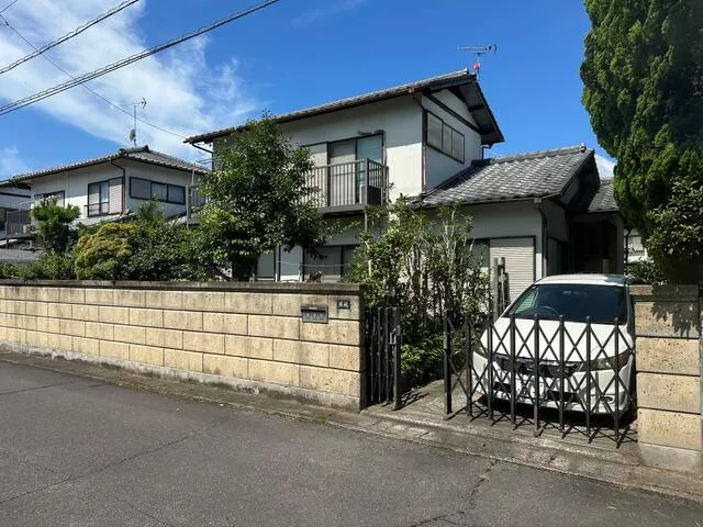 Marugame City, Iiyama Town, Higashisakamoto (Kurikumastation) 2-story building 5LDK