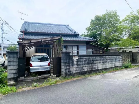Kochi City, Haruno-cho Hirooka Naka, single-story building, 4DK