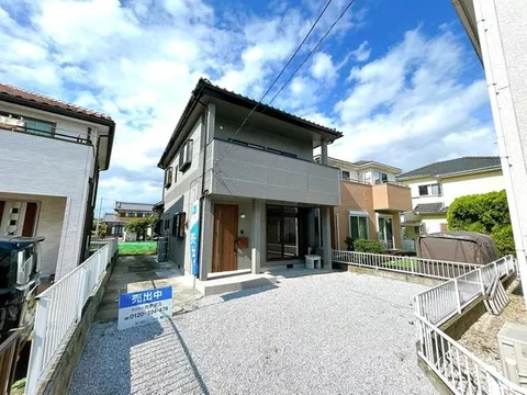 【Renovated】【New water facilities replaced】Parking for more than 3 regular cars in tandem is possible!