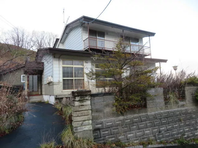 Otaru City, Katsuraoka-cho (Zenibako Station) 2-story 5LDK