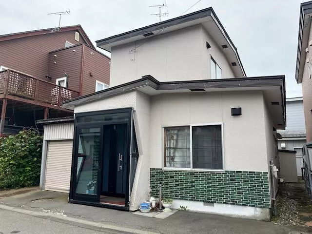 Tomakomai City Shirakaba 1-chome (Ito Station) 2-story 3LDK