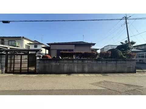 ☆Constructed by Misawa Homes☆Spacious single-story house on a south-facing corner lot♪