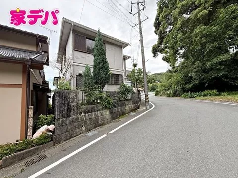 ■ "4DK" ■ Spacious and relaxing Japanese-style room available ■ Quiet residential area with a calm environment - Image 3