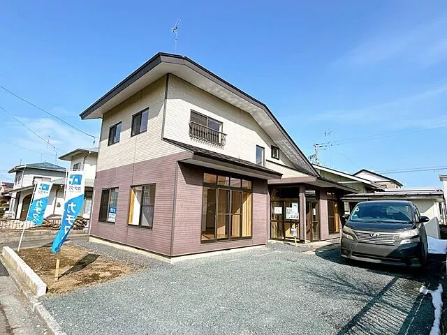 Used single-family home in Rokunohe Town, Kamikita District, Komatsugaoka 4-chome