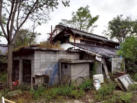 2F 5DK in Akeno-cho Ue, Hokuto-shi, Hokkaido (Shinpu Sta.)

1,000,000 yen