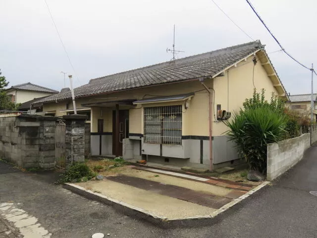 Zentsuji City, Kinzouji-cho (Kinzouji Station), single-story building, 6DK