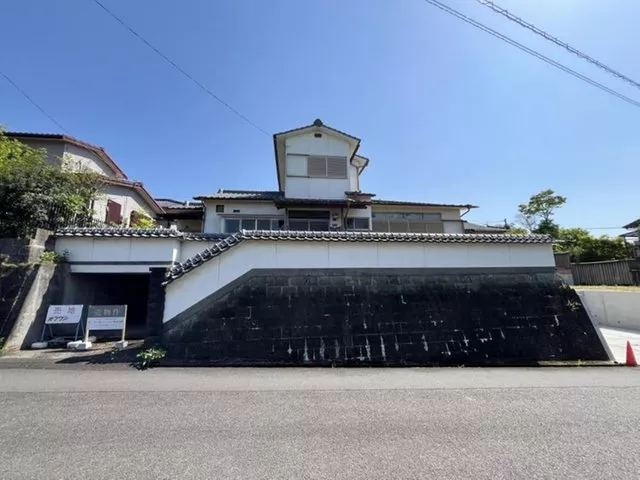 Tajiri Kita (Minami Oita Station) 10 million yen