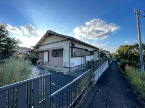 1-story, 4DK in Babayama Higashi 1-chome, Yahatanishi Ward, Kitakyushu City (Kusubashi Station)