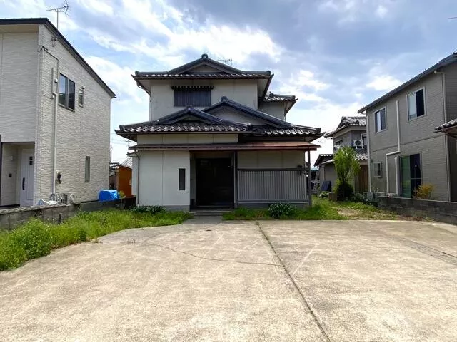 Komatsu City, Yadano Town (Awazu Station) 2-story 5LDK