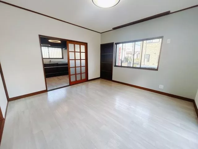 ／Viewing available today／Monthly payments starting from 30,000 yen – "Interior and exterior renovations completed"