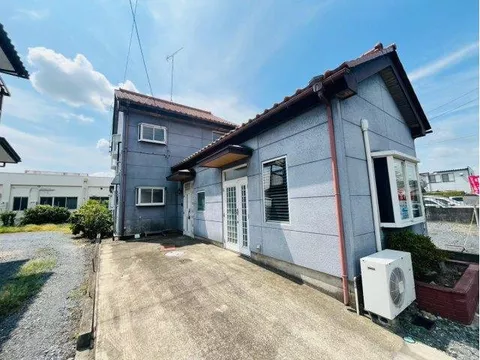 ♪Interior renovation completed♪◇Over 100 tsubo◇5LDK◇Parking for 6 cars available◇Carport for 2 cars