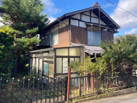 Mochizuki 3.5 million yen