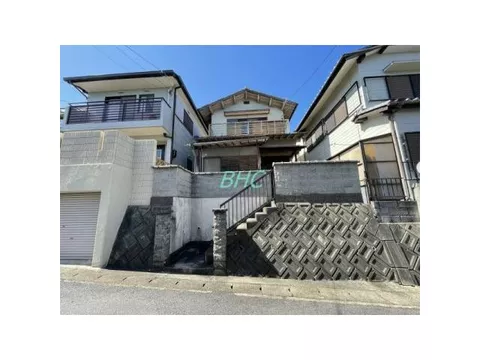 Fujimidai (Awazu Station) 4.8 million yen