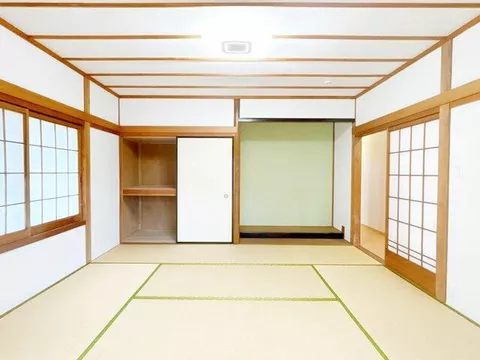Kurayoshi City, Kitano (Kurayoshi Station), 2-story building, 4LDK