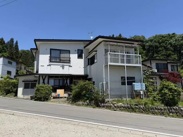 Higashi-Murayama District, Nakayama Town, Oaza Yanagisawa (Uzen-Kanazawa Station) 2-story 7SLDK