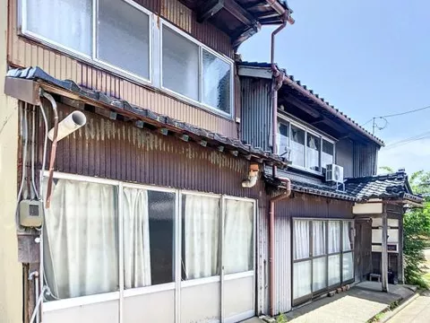 Komatsu City, Kamihonori Town (Komatsu Station), 2 stories, 8K