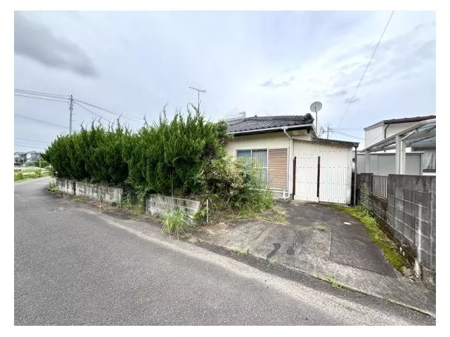 Hirohara Town (Miyakonojo Station) 6.48 million yen