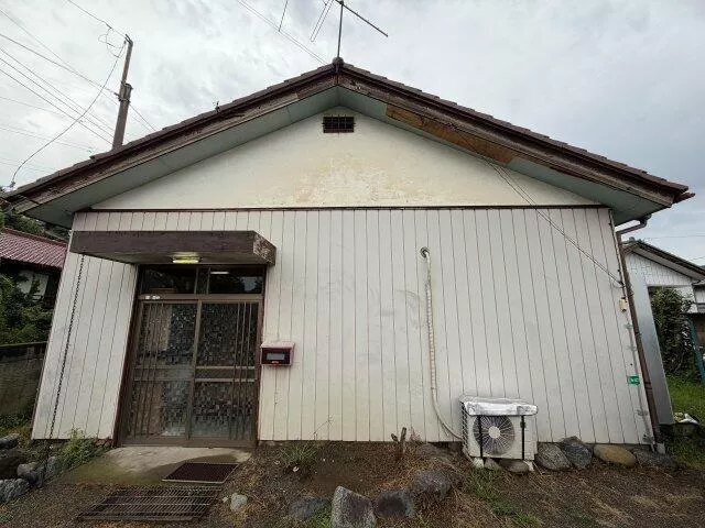 Yoshikawa Town, Kitagunma District, Ueno-da (Yagihara Station) Single-story building 2LDK