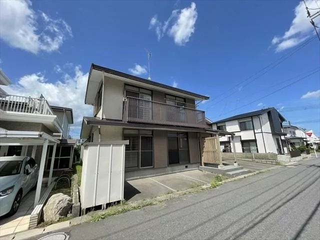 Within 1 km of the elementary school☆ A location with a good living environment♪