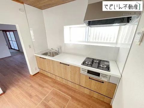[R8.2 interior and exterior renovation completed] New water facilities ■ Clean interior ■ Parking for 2 cars available