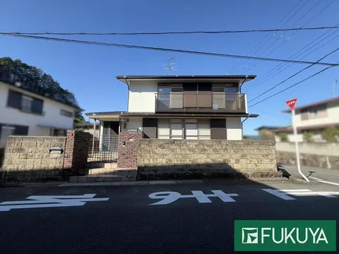 Minamikawachi District, Chihayaakasaka Village, Oaza Kobuki (Kawachinagano Station) 2-story 5DK