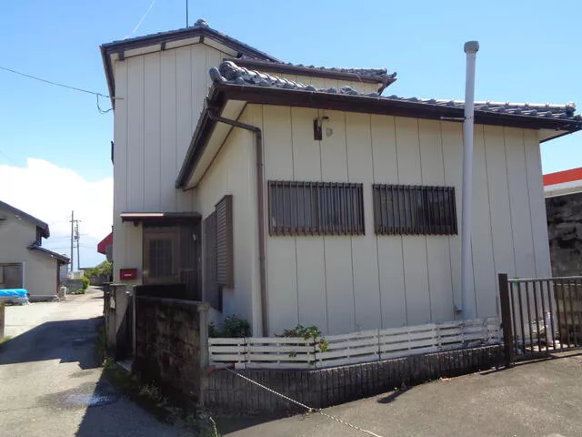 Komatsushima City, Obayashi-cho, Miyanomoto (Tachie Station) 2-story building 6DK