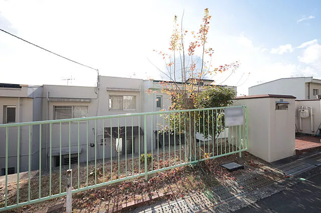 Used terrace house, Ibaraki City, Yamatedai 4-chome, terrace house